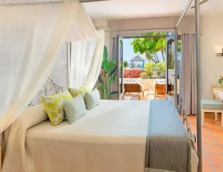 Regency I Apartment Chayofa